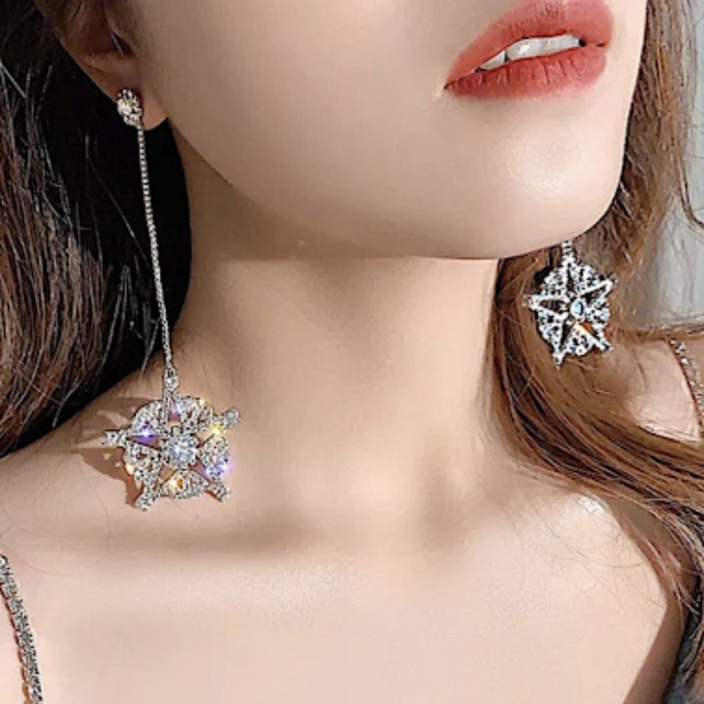 RHINSTONE DROP STAR EARRINGS